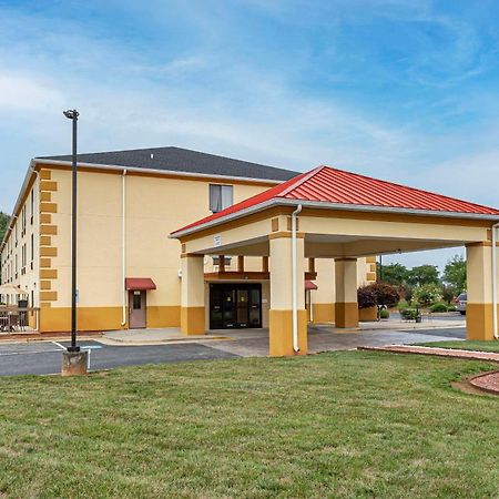 Comfort Inn & Suites Mocksville I-40 Ngoại thất bức ảnh