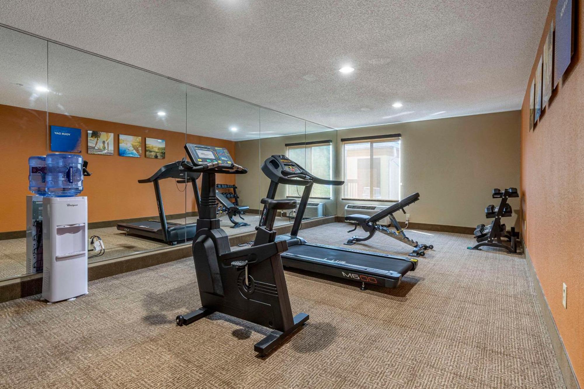 Comfort Inn & Suites Mocksville I-40 Ngoại thất bức ảnh