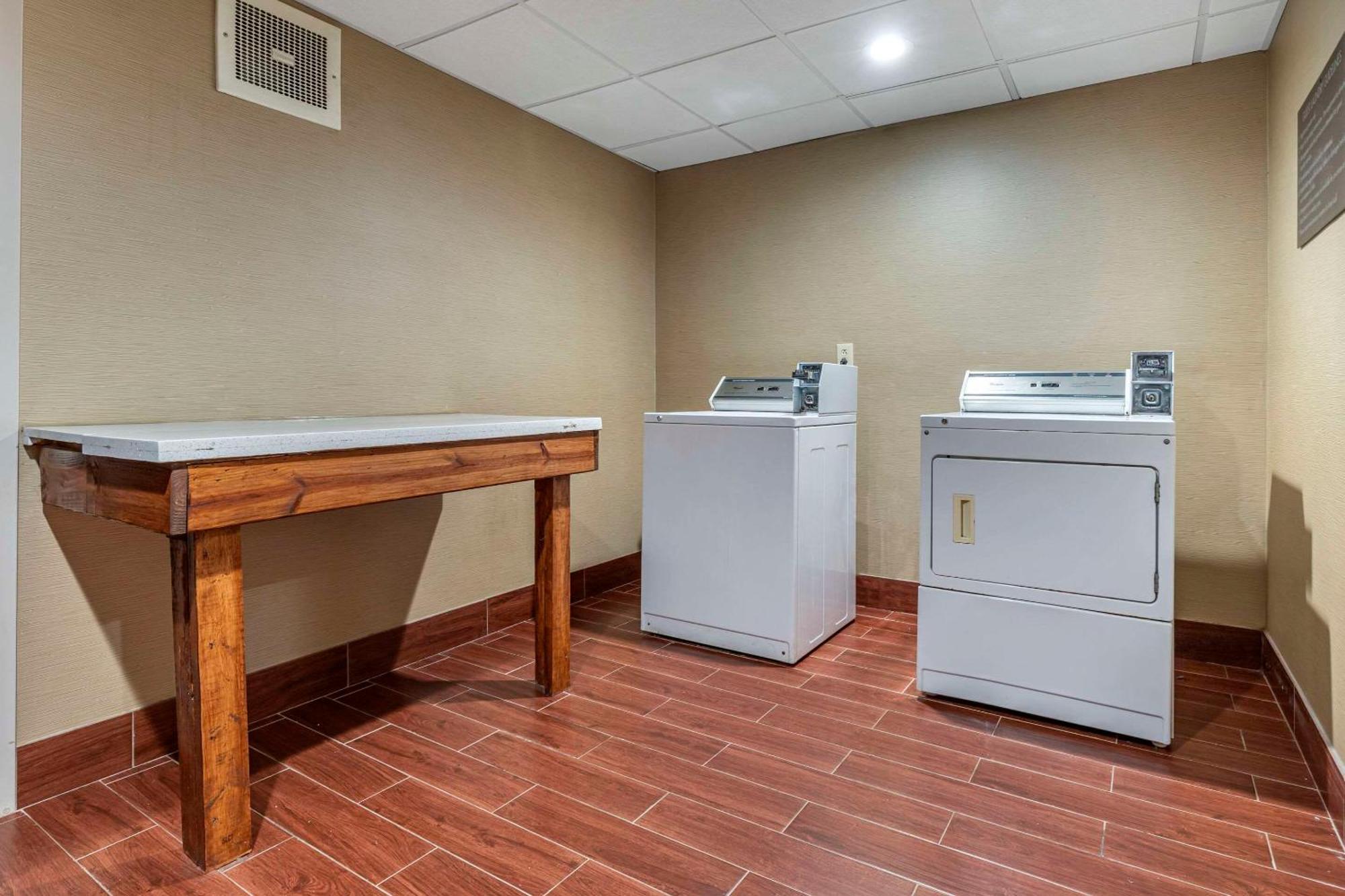 Comfort Inn & Suites Mocksville I-40 Ngoại thất bức ảnh