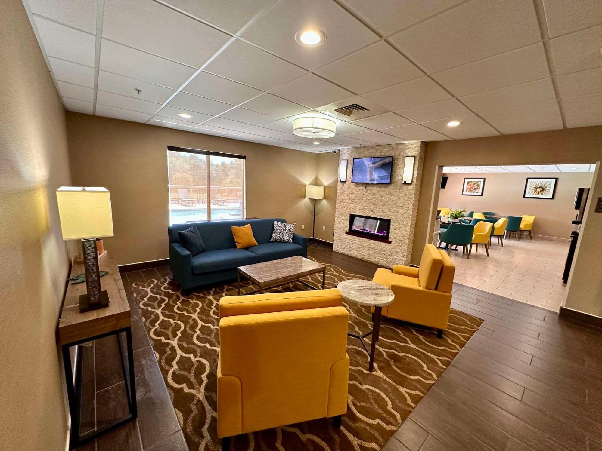 Comfort Inn & Suites Mocksville I-40 Ngoại thất bức ảnh